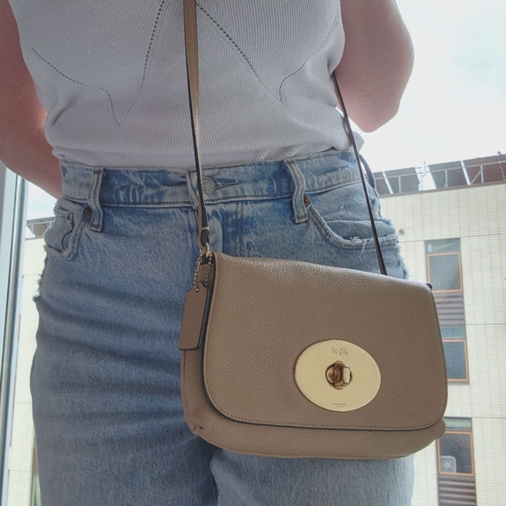Coach crossbody purse